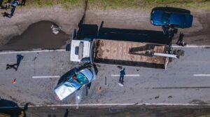 Top view of a truck accident