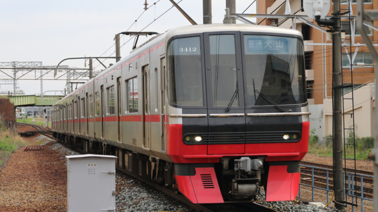 Northridge Pedestrian Struck by Train, Confirmed Dead