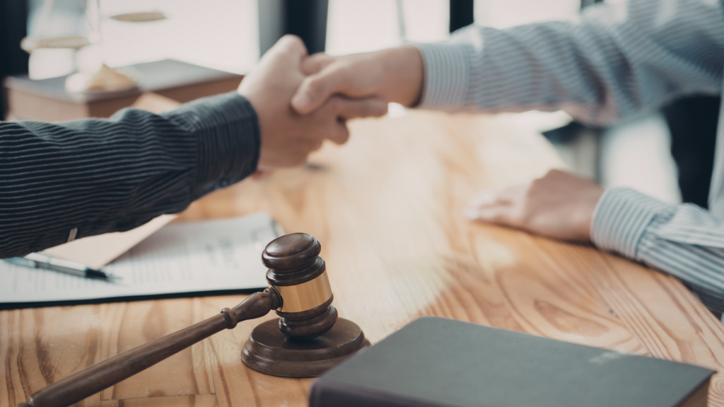 How a Los Angeles Car Accidents Attorney Handles a Serious Studio City Crash